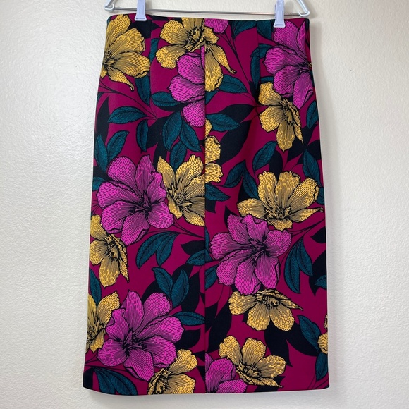 Worthington Floral Pencil Skirt w/ Front Zipper - Picture 2 of 9